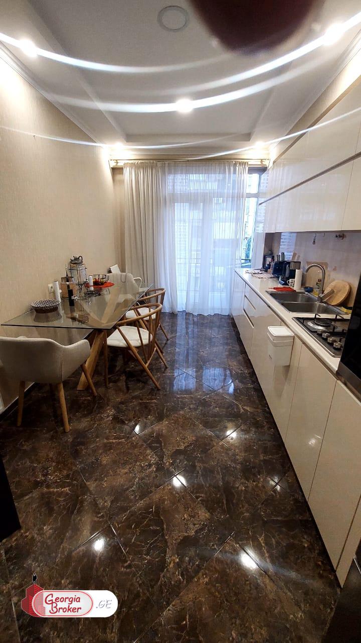 nearly repaired 5-room apartment for sale